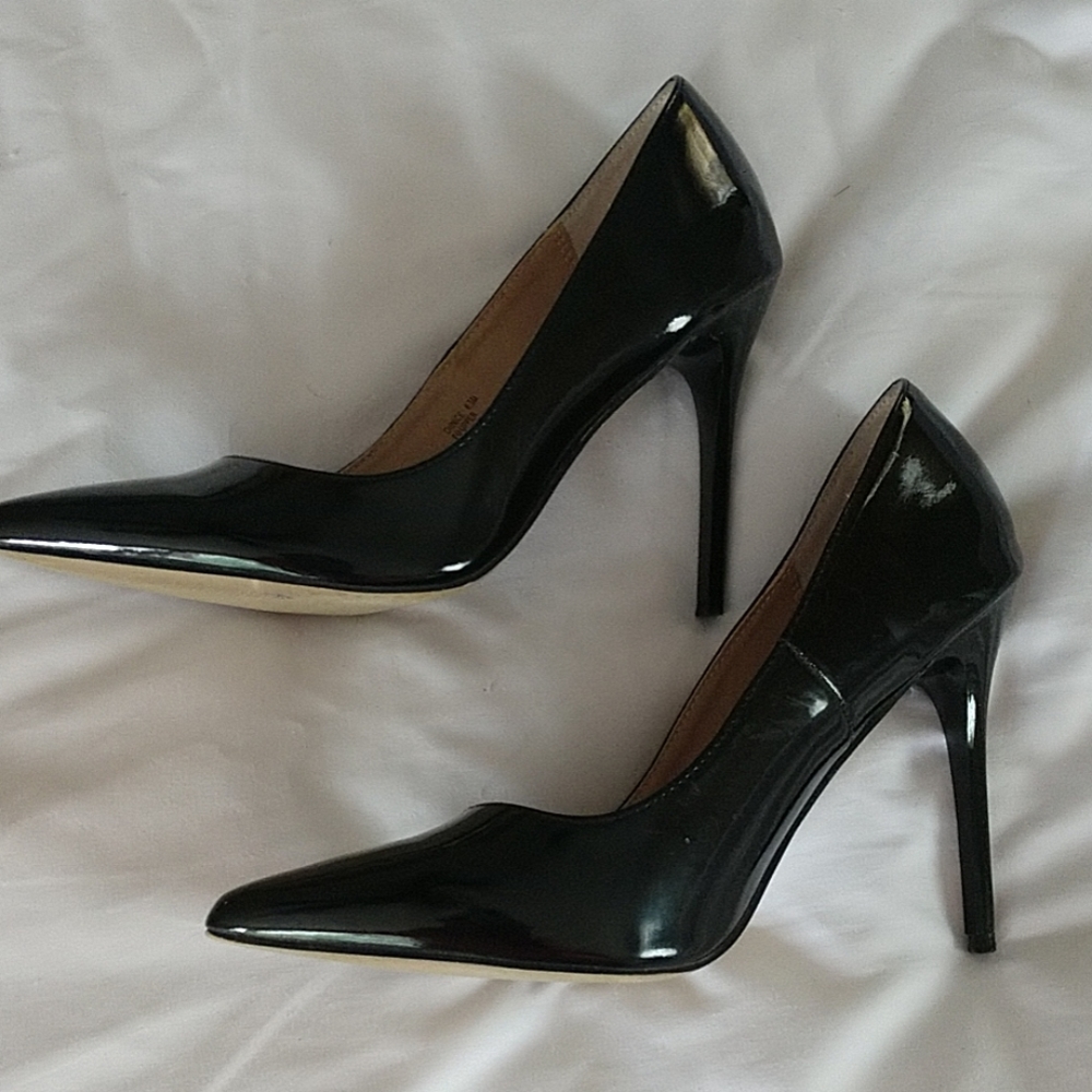 Black patent high heels